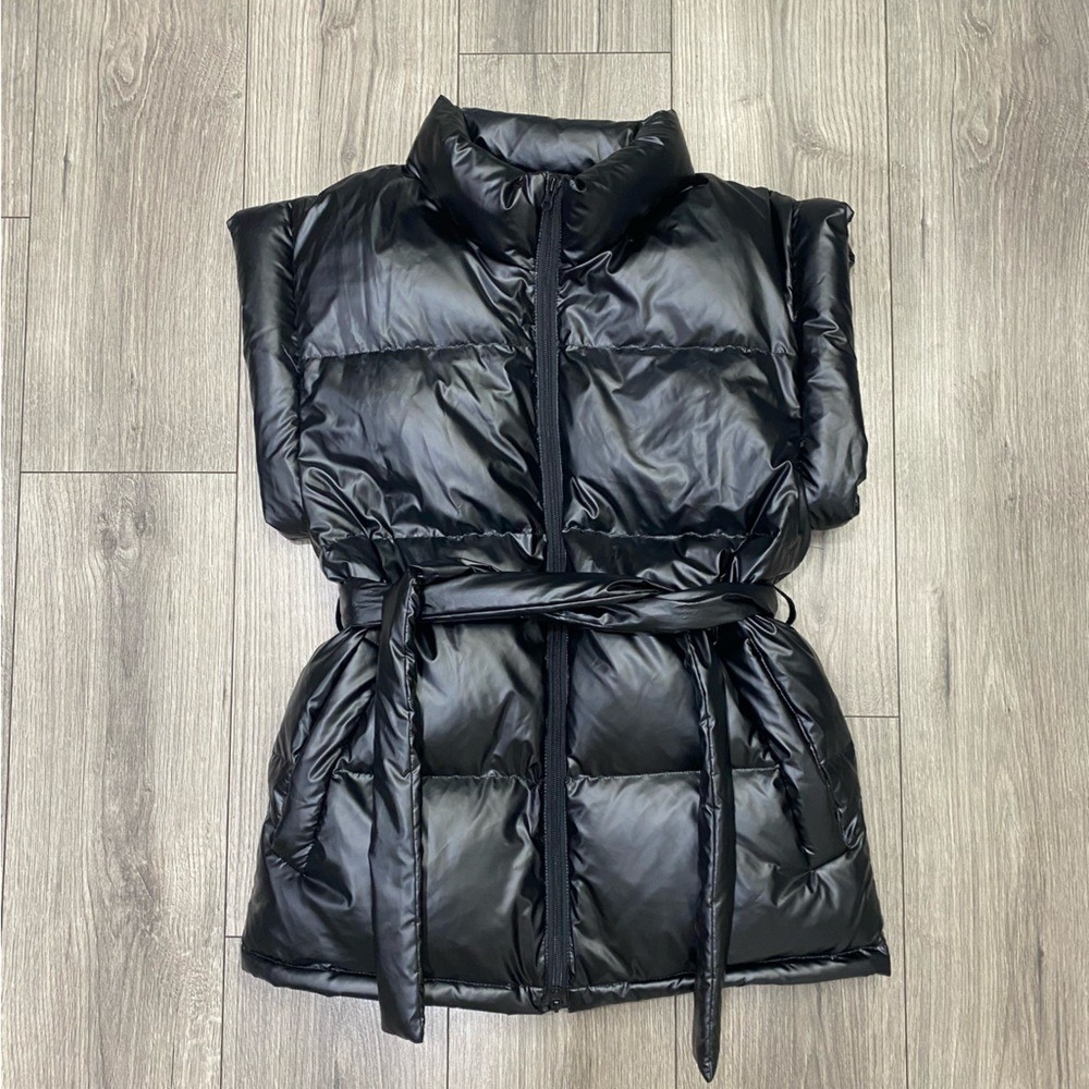 Womens Jocelyn Black Nylon Puffer Belted Vest P/S